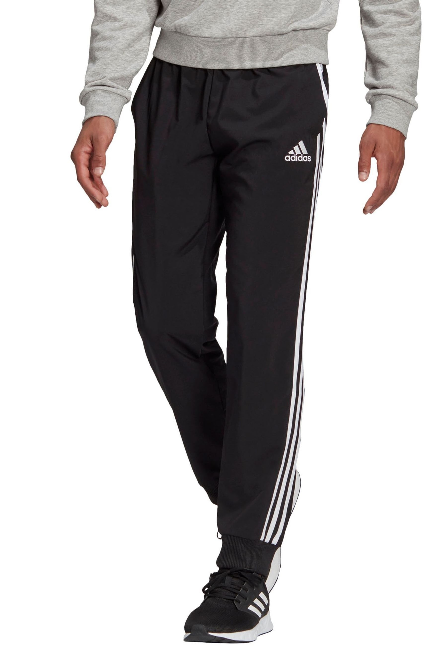 3 stripe joggers adidas